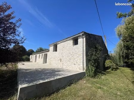 maison 3 pièces 135 m²