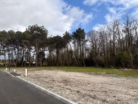 terrain 910 m² saint aubin de medoc
