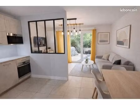 maison de ville centre de lege prête à vivre