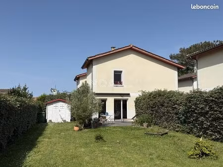 maison 3 pièces 64 m²