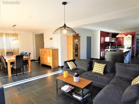 maison 5 pièces contemporaine