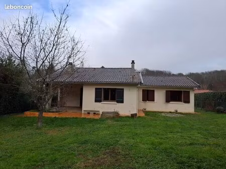 maison 3 chambres 102 m² terrain 893 m²