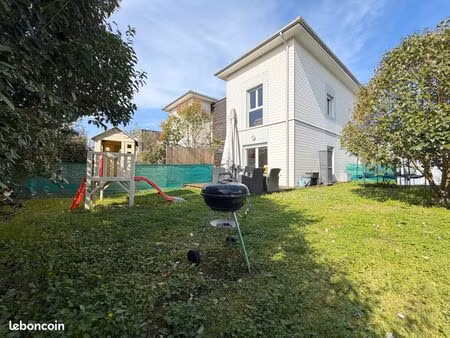 maison 3 chambres 82 m2 avec jardin - 8' gradignan centre
