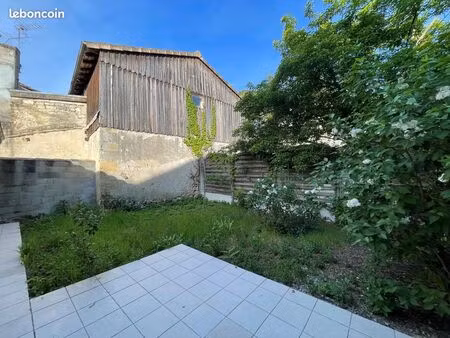 immeuble 4 pièces 98 m²