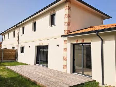 maison 5 pièces 114 m²