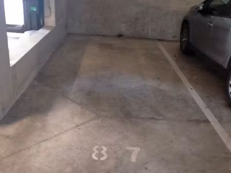 place de parking sous sol 33520 bruges