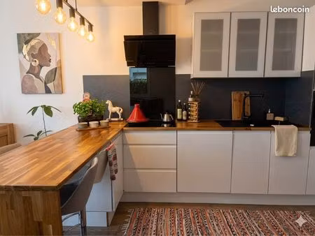 appartement t3 meublé - centre ville biganos