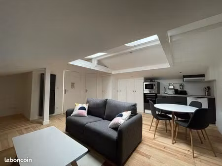 studio 1 pièce 25 m²
