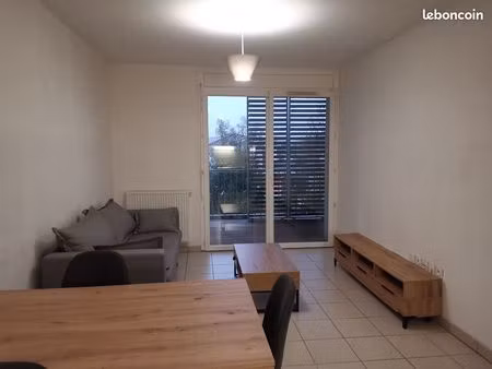 • t2 meublé bas floirac