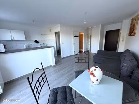 apparemment à louer