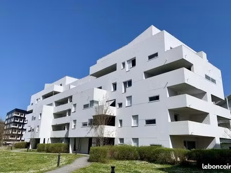 appartement 4 pièces 85 m²