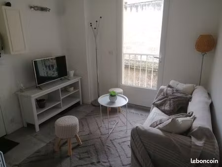 t3 duplex lumineux – hyper centre bordeaux