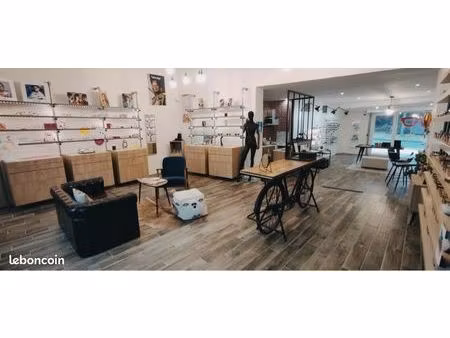 local commercial 90 m2