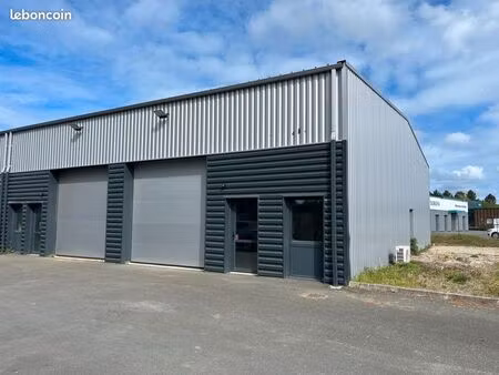 local commercial 196 m²