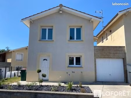 maison 4 pièces 90 m²