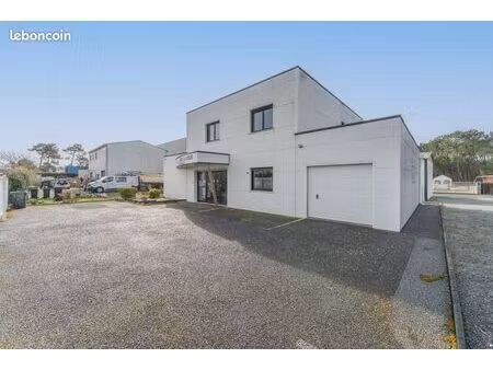 local 245 m² andernos les bains