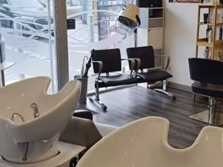 fonds de commerce coiffure 34 m²