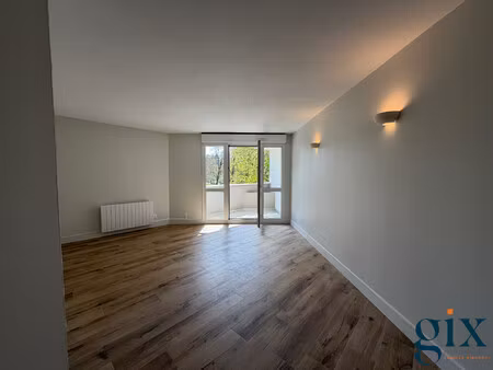 a louer grenoble t2 58 m² refait à neuf