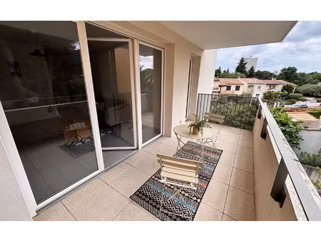 location appartement  m² t-2 à montpellier  745 €