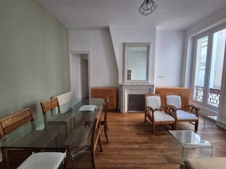 3 pieces meuble - place saint ferdinand