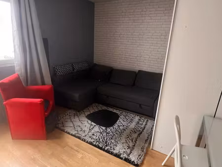 appartement 2 pièces meublé avec place de parking sous-sol