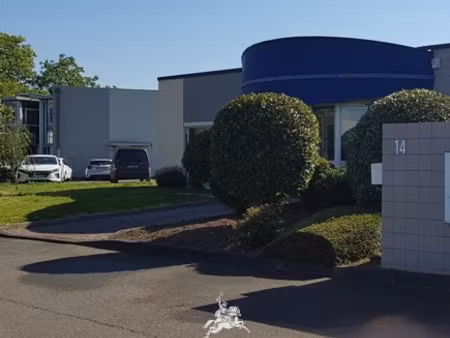 pardieu batiment mono-utilisateur a louer 280 m2