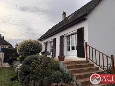 maison bornel 5 pièce(s) 117 m2