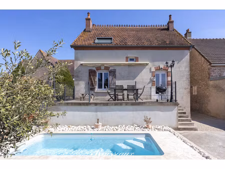 25 min dijon   maison de charme rénovée de 120 m2 au sol ave