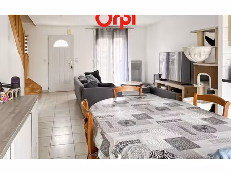 location maison  88.25 m² t-4 à cherreau  765 €