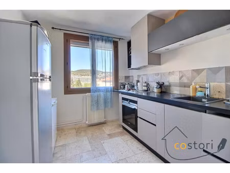 appartement t4/5 avec balcon  draguignan