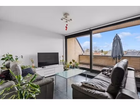 duplex-appartement met veel licht  3 slaapkamers en garage