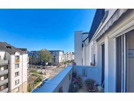 appartement joué-lès-tours 74 m² t-3 à vendre  130 000 €
