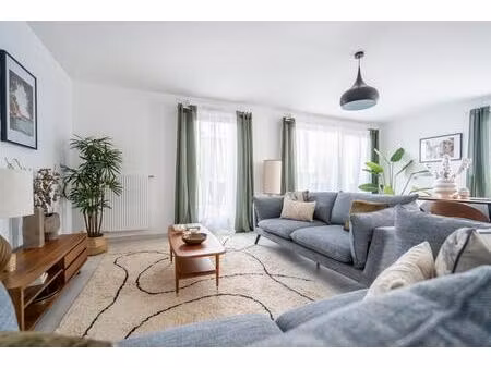 t4 de standing - terrasse 38m2 + parking