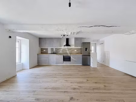 location appartement 3 pièces 51.23 m² à saint-aubin-de-luigné (49190)  630 €