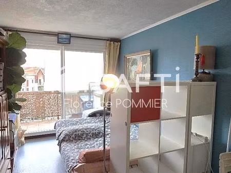 arcachon – grand studio 27 m² climatisé avec balcon  vue piscine & aperçu bassin