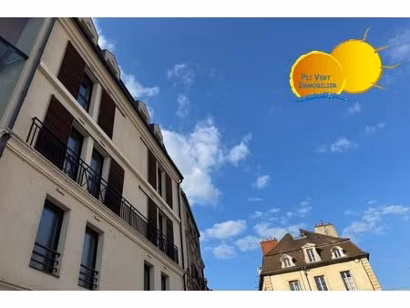 studio lumineux 30 m² – dijon – ascenseur