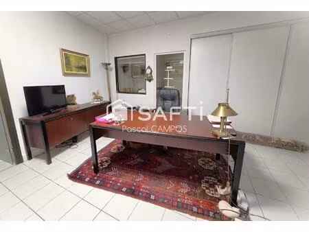 bureau de 123m² avec espace de vie