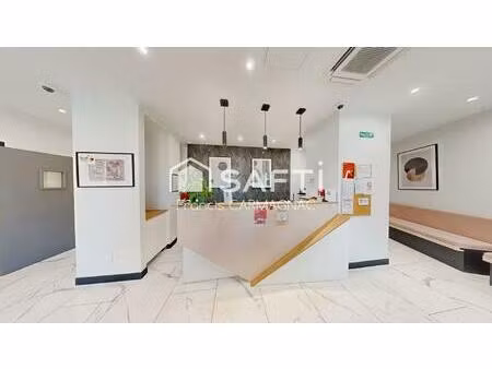 murs commerciaux loués cabinet dentaire rentabilité brute 7 47 %