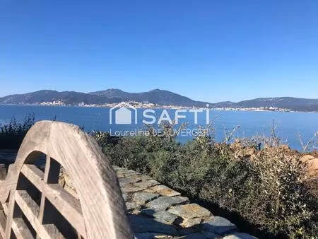 véritable pied dans l'eau à porticcio