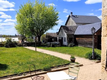 maison lumineuse de 108 m2 avec vue jardin
