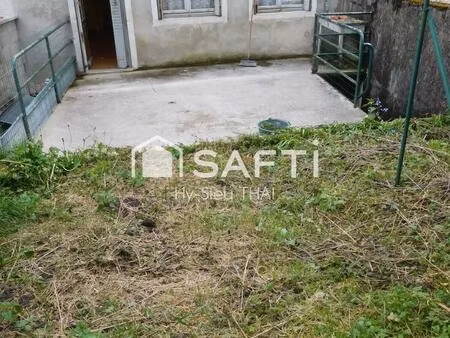 maison de ville  a rénover  108 m2 habitables sur 3 niveaux  5 pièces  combles aménageable