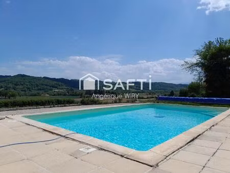 maison de 177m² avec piscine