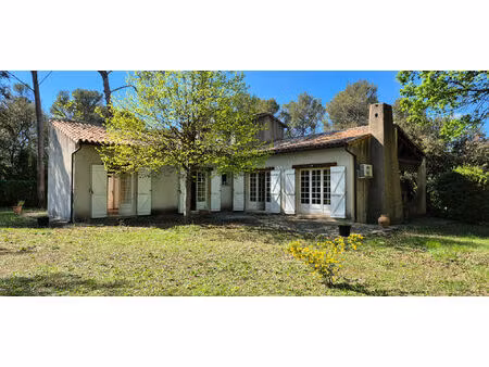 un plain pied proche de toutes commodites