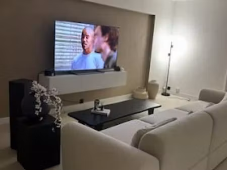 location meublée appartement 4 pièces 76 m² à combs-la-ville (77380)  1 000 €
