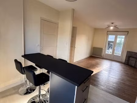 location maison 3 pièces 78 m² à limoges (87000)  990 €