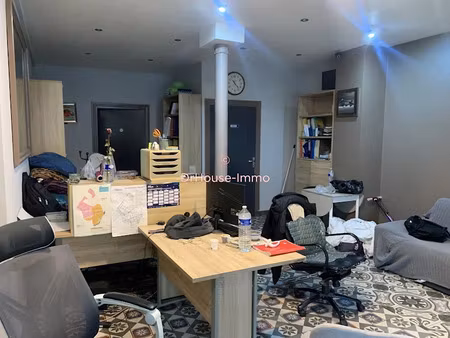 vente locaux professionnels 17 pièces 315 m² à pantin (93500)  1 664 000 €