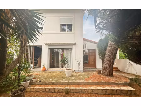 maison agde m² t-5 à vendre  259 000 €