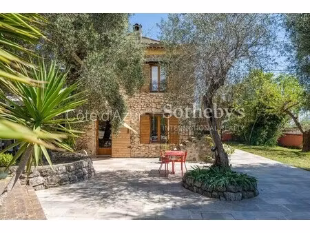 maison de luxe à vendre à grasse : 899 000 € | 213m²