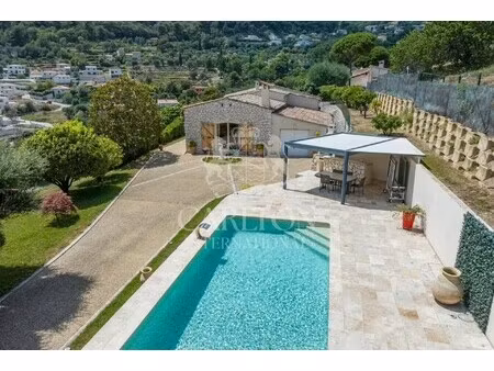 villa de luxe à vendre à falicon : 1 090 000 € | 228m²