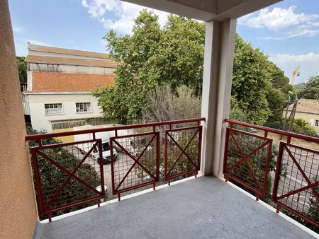 appartement t3 istres